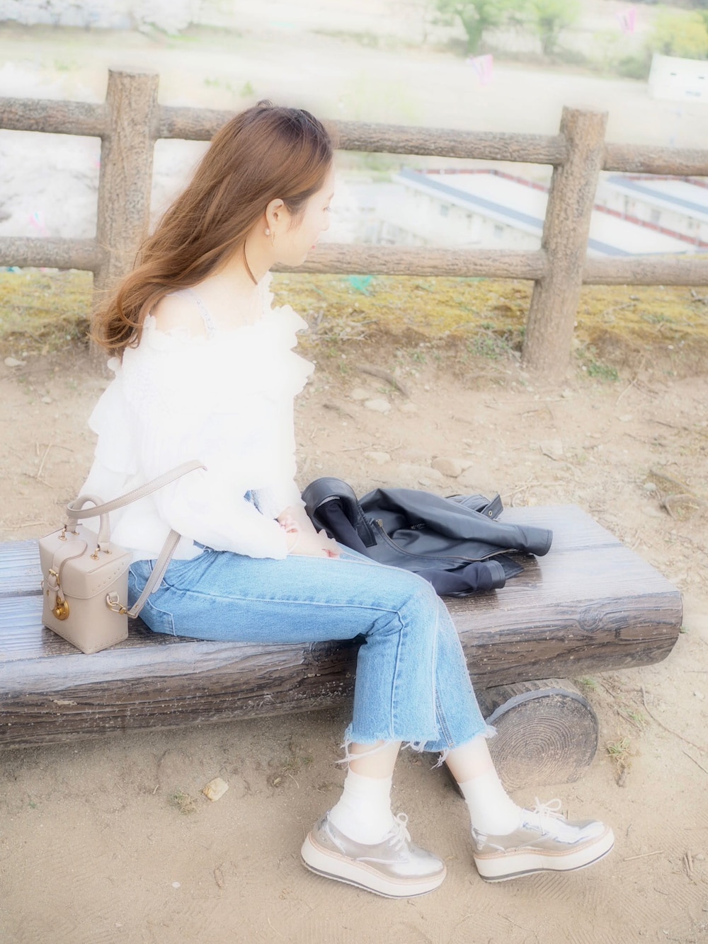 「カジュアルコーデ、休日スタイル、ZARA、Mila Owen、snidel、Lily Brown、シルバー、ootd、お洒落さんとつながりたい、オフショル」｜「nananbijouxxxのアイテム（ピアス（両耳用）、ゴールド系）」を使った、moeÜさん（レディース・158cm）の春コーディネートの1枚目の写真