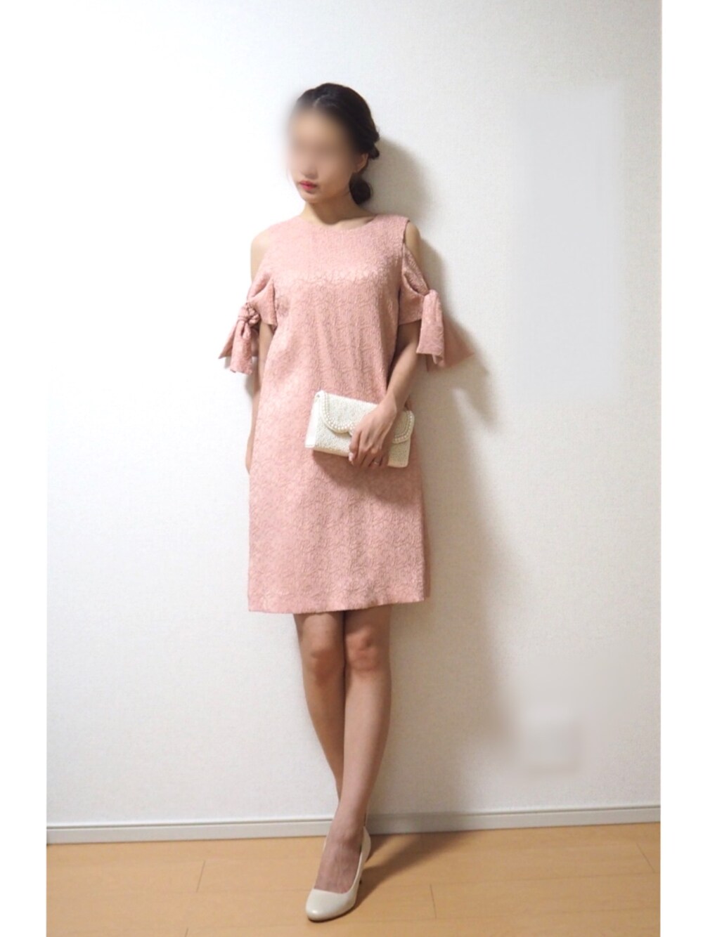 「Lily Brown、結婚式、結婚式 ワンピース、夏のワントーンコーデ、outfit、レース、ワンピース、結婚式コーデ」｜「LILY BROWNの袖リボンAラインワンピ（ワンピース、ピンク系）」を使った、moeÜさん（レディース・158cm）の夏コーディネートの1枚目の写真