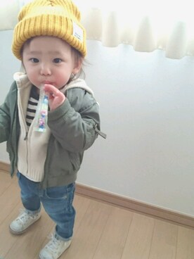 「H&M（エイチ・アンド・エム）のアイテム（ミリタリージャケット）」を使った、COCO♡HARU さん（キッズ・90cm）の冬コーディネート