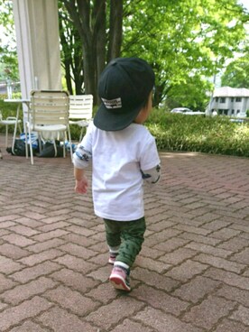 「OSHKOSH（オシュコシュ）のアイテム（スニーカー）」を使った、rutamamさん（キッズ・80cm）の春コーディネート
