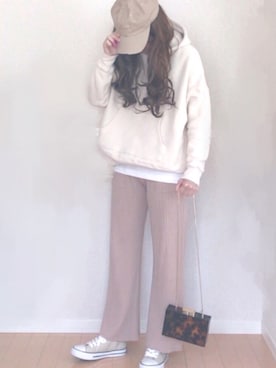 「リブニットパンツ」｜舞妓さん（レディース・159cm）の冬コーディネート