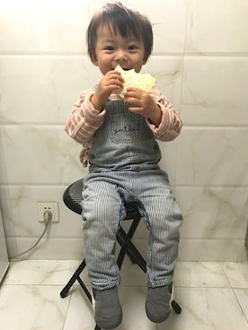 「next（next）のアイテム（サロペット/オーバーオール）」を使った、momomomomomoさん（キッズ・80cm）の春コーディネート