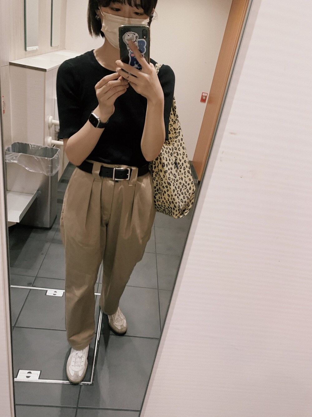 「休日コーデ、シンプルコーデ、夏コーデ、夏、ディッキーズ(Dickies)、リブトップス、エコバッグ、いいね、save、フォローお願いします🤑」｜「BAGGUのBAGGU StandardBag / バグゥ スタンダードバッグ（エコバッグ/サブバッグ、その他）」を使った、inugasukiさん（レディース・165cm）の夏コーディネートの1枚目の写真