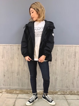 「アイテム（マウンテンパーカー）」を使った、Naaachiさん（レディース・163cm・30代）の秋コーディネート