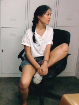 「アイテム（スリッポン、その他）」を使った、WaiChingさん（レディース・165cm）の秋コーディネート