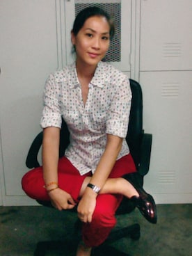 「MANGO（マンゴ）のアイテム（スラックス）」を使った、WaiChingさん（レディース・165cm）の冬コーディネート