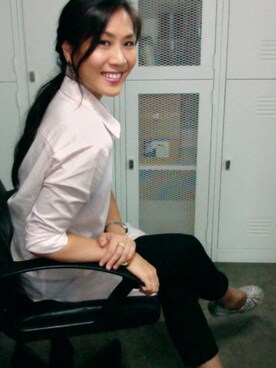 「アイテム（スリッポン、その他）」を使った、WaiChingさん（レディース・165cm）の冬コーディネート