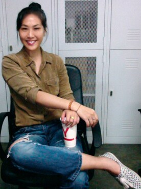 「アイテム（スリッポン、その他）」を使った、WaiChingさん（レディース・165cm）の冬コーディネート