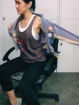 「アイテム（ブラジャー、ホワイト系）」を使った、WaiChingさん（レディース・165cm）の秋コーディネート