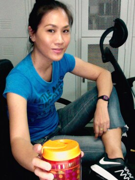 「アイテム（腕時計、パープル系）」を使った、WaiChingさん（レディース・165cm）の冬コーディネート