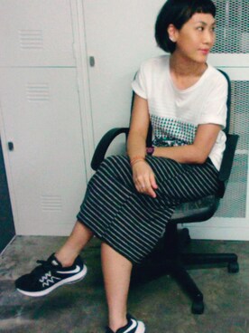 「アイテム（腕時計、パープル系）」を使った、WaiChingさん（レディース・165cm）の冬コーディネート