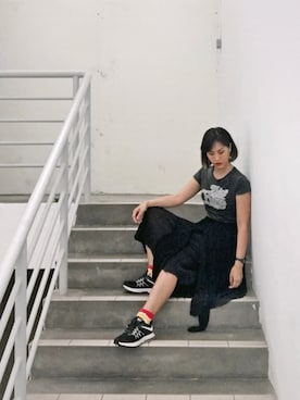 「NYX（エヌワイエックス）のアイテム」を使った、WaiChingさん（レディース・165cm）の春コーディネート