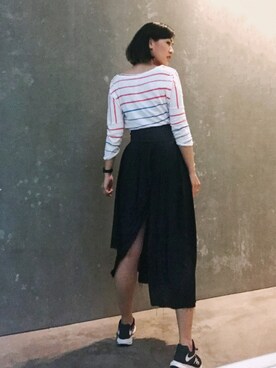 「アイテム（腕時計、パープル系）」を使った、WaiChingさん（レディース・165cm）の春コーディネート