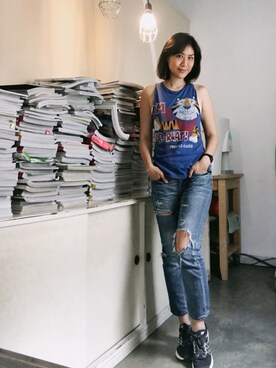 「TOPMAN（トップマン）のアイテム（Tシャツ/カットソー）」を使った、WaiChingさん（レディース・165cm）の夏コーディネート