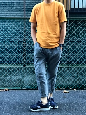 「ユニクロU」｜「アイテム（スラックス）」を使った、アビーユさん（メンズ・180cm）の夏コーディネート