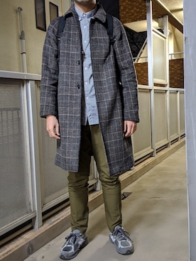「茶色」｜「アイテム（ステンカラーコート）」を使った、アビーユさん（メンズ・180cm）の冬コーディネート