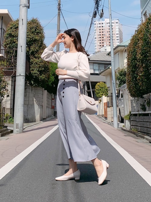 ニット セーター Grace Knit Pullover ショルダーラッフルマトンスリーブニットTOP レディース GRL（グレイル）の「マトンスリーブニットトップス（ニット