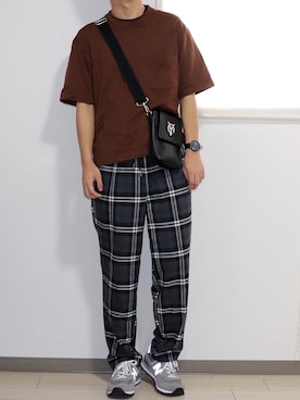 「improves（インプローブス）のアイテム（スラックス）」を使った、やんやんさん（メンズ・167cm）の夏コーディネート