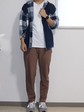 「BLUE BLUE（ブルーブルー）のアイテム（シャツ/ブラウス）」を使った、やんやんさん（メンズ・167cm）の秋コーディネート