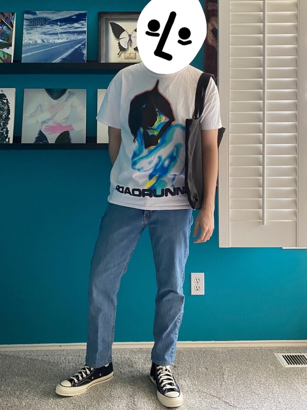 「Seattle、はるコーデ、brockhampton、converse、Levi's、sub pop、デニム、グラフィックＴ、ブルー、ホワイト」｜「BROCKHAMPTONのアイテム（Tシャツ/カットソー、ホワイト系）」を使った、Shipさん（メンズ・168cm）の春コーディネートの1枚目の写真