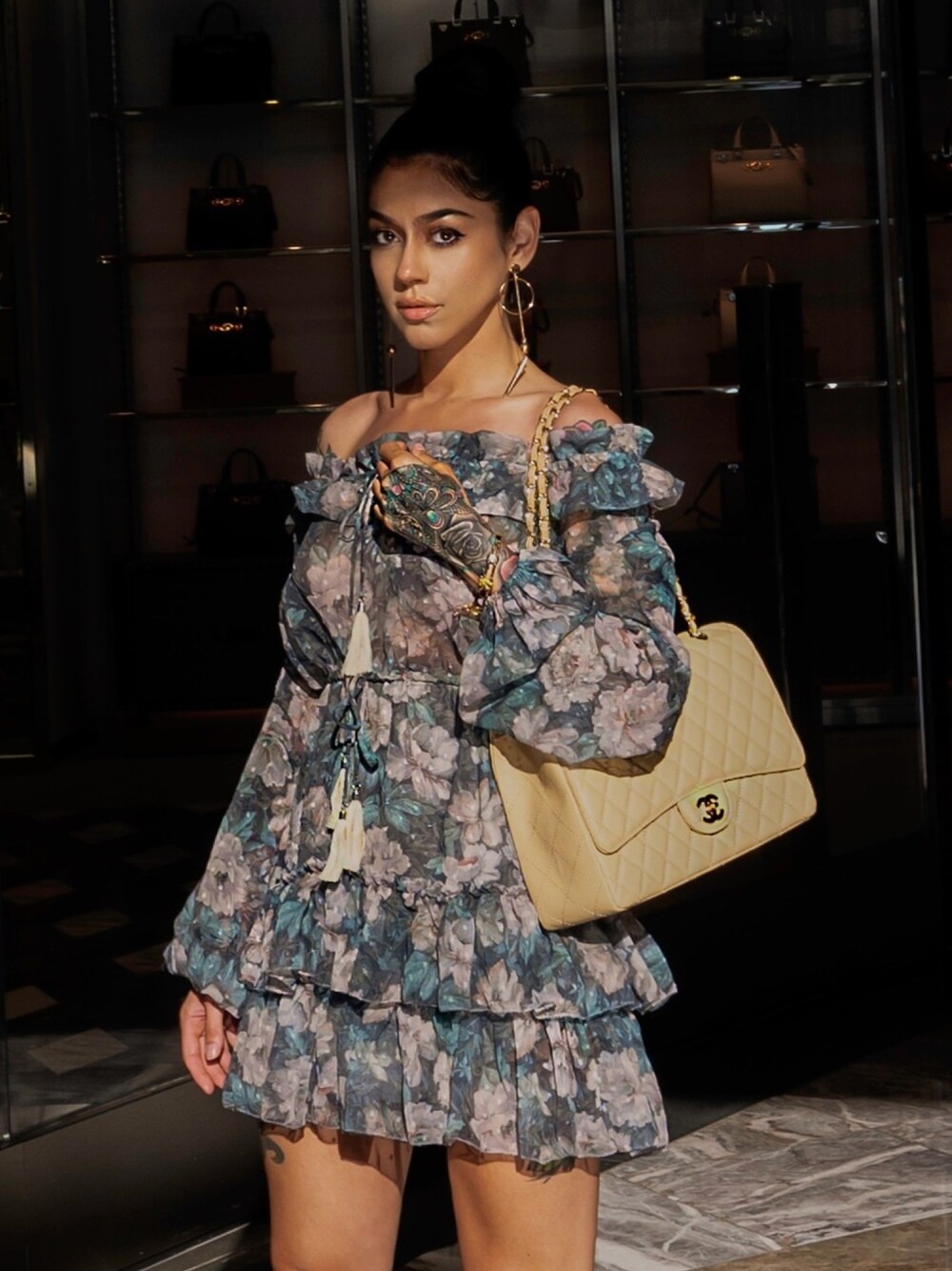 「summer、chanel、luxe、floral、Ruffles、offshoulder、sheer、dress、quilted、Designer」｜「stylekeepersのアイテム（ドレス、その他）」を使った、joiedamonさん（レディース・170cm）の夏コーディネートの1枚目の写真