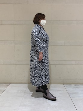 「water massage（ウォーターマッサージ）のアイテム」を使った、HIMIKO　井筒屋本店さん（レディース・160cm）の秋コーディネート