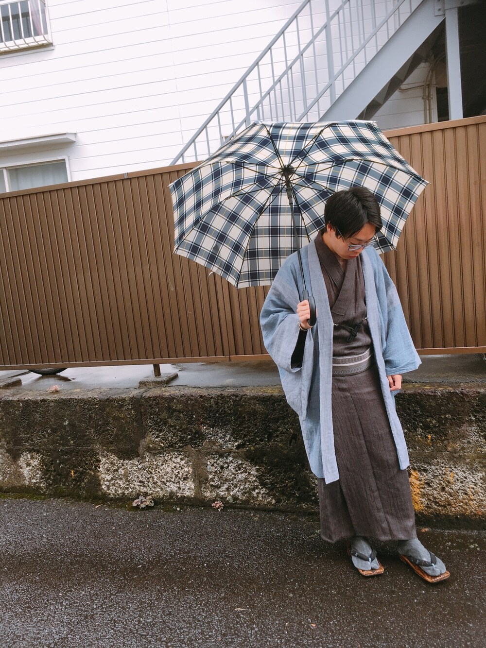 「着物、きもの、浴衣」｜「下駄のアイテム（サンダル、ブラウン系）」を使った、たいちゃんさん（メンズ・164cm）の秋コーディネートの1枚目の写真