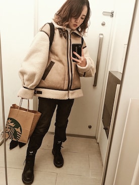 「MARC JACOBS（マークジェイコブス）のアイテム（ブーツ）」を使った、KANONさん（レディース・159cm）の冬コーディネート