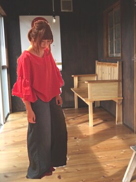 「カフェ」｜「アイテム（雑貨/ホビー）」を使った、くろ🍀😚さん（レディース・154cm）の春コーディネート