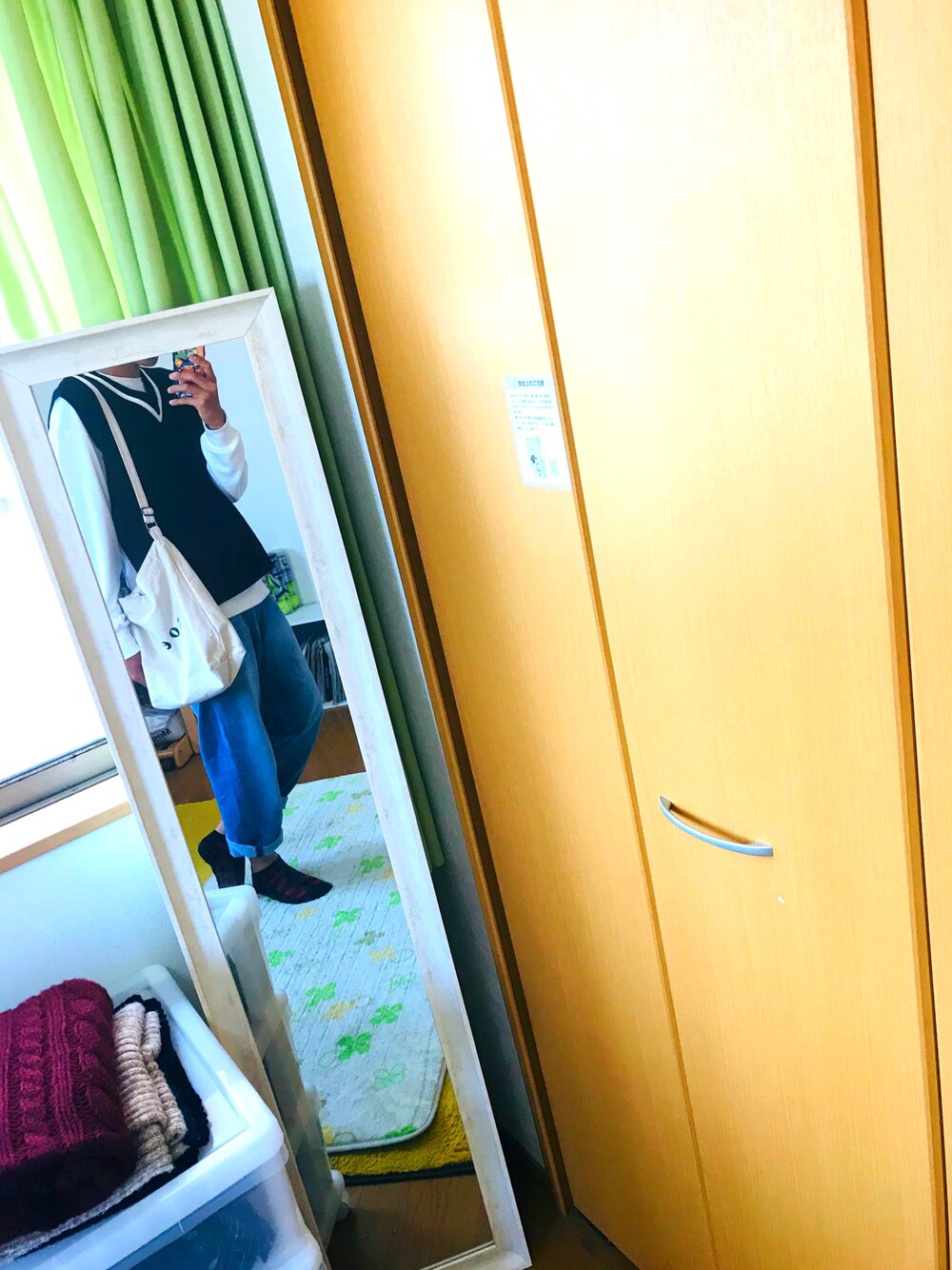 「平成最後のWEARISTAセンバツ、リーボックラブ、シンプルコーデ、おしゃれさんと繋がりたい、春コーデ、休日スタイル、GU、ワイドパンツ」｜「kutirの【ルーズシルエット】 サークルロゴ 裏毛スウェット（スウェット、ホワイト系）」を使った、しょうやさん（メンズ・180cm）の春コーディネートの1枚目の写真