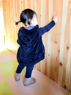 「ボアベスト」｜「アイテム（ワンピース）」を使った、anoanoさん（キッズ・90cm）の冬コーディネート