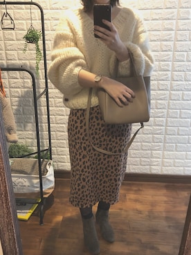 「ハンドメイドニット」｜さっちゃんさん（レディース・165cm）の冬コーディネート