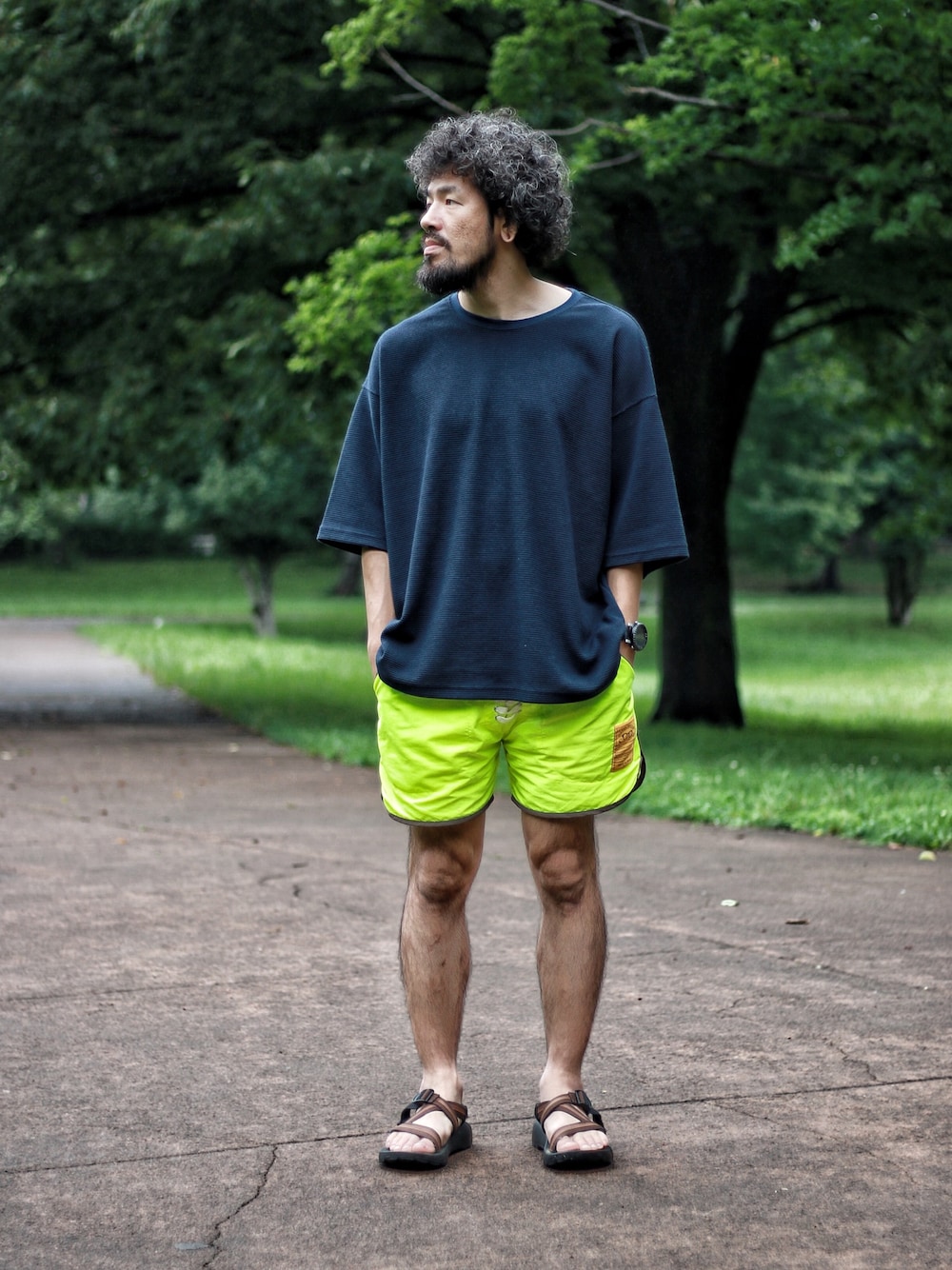 「シンプルコーデ、ゆるコーデ、夏コーデ、ビッグシルエット、ショーツスタイル、NATAL DESIGN」｜「NATAL DESIGNの【ネイタルデザイン】HEAVY WAFFLE WIDE TEE（Tシャツ/カットソー、ブルー系）」を使った、SCATTER BRAIN nicoじいさん（メンズ・175cm）の夏コーディネートの1枚目の写真