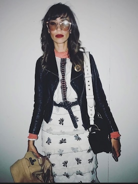 Thania Peckさんのコーディネート
