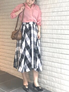 「ピンクシャツ」｜「アイテム（その他）」を使った、たきさん（レディース・157cm）の春コーディネート