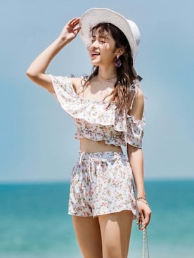 「ビキニ水着」｜エンジェルルナさん（レディース・165cm）の夏コーディネート
