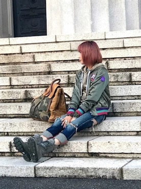 「ストリート服が好き」｜「アイテム（MA-1）」を使った、漆黒のぷりんきぃ🌙*.｡★*ﾟさん（レディース・153cm）の秋コーディネート