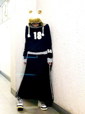 「Abercrombie&Fitch（アバークロンビーアンドフィッチ）のアイテム（帽子）」を使った、漆黒のぷりんきぃ🌙*.｡★*ﾟさん（レディース・153cm）の秋コーディネート