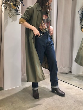 「アイテム（トレンチコート、グリーン系）」を使った、chihoさん（レディース・151cm）の冬コーディネート