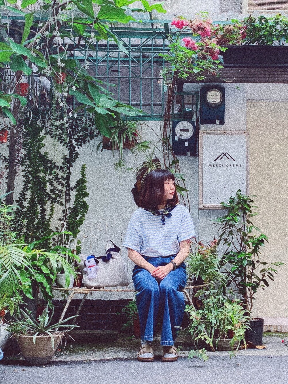 「夏、夏コーデ、birkenstock、ブルー、コーデュロイ」｜「FORK&SPOONのFORK&SPOON　半袖ボートネックボーダー（Tシャツ/カットソー、ブルー系）」を使った、Gさん（レディース・168cm）の春コーディネートの1枚目の写真