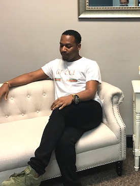 Erick McKinneyさんのコーディネート