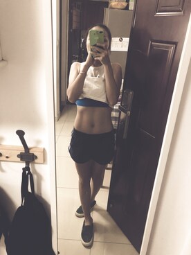 「アイテム（チューブトップ、ブルー系）」を使った、sofifimaさん（レディース・160cm）の冬コーディネート