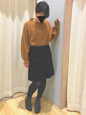「earth music&ecology（アースミュージックアンドエコロジー）の・コーデュロイミニタイトスカート（スカート）」を使った、おかゆさん（レディース・154cm）の冬コーディネート
