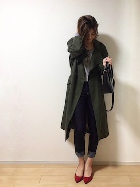 「アイテム（トレンチコート、グリーン系）」を使った、erina さん（レディース・165cm）の冬コーディネート