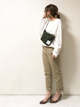 「Pierrot（ピエロ）のアイテム（カーゴパンツ）」を使った、erina さん（レディース・165cm）の冬コーディネート