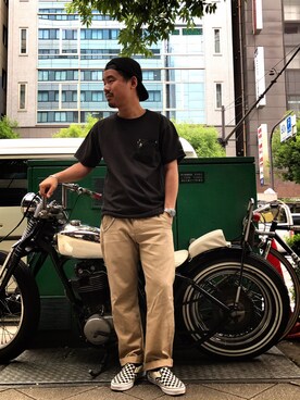 「SCHOTT」｜「アイテム（スリッポン）」を使った、wakiさん（メンズ・165cm）の夏コーディネート