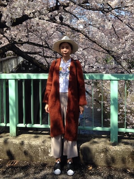 「花見」｜「アイテム（その他アウター）」を使った、さん（レディース・168cm）の春コーディネート