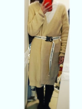 「ROPE' PICNIC（ロペピクニック）の【WEB限定】サイドスリットロングスリーブＴシャツ（Tシャツ/カットソー、ホワイト系）」を使った、YUKIさん（レディース）の冬コーディネート