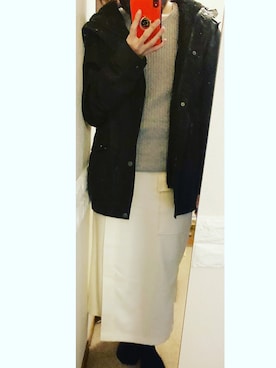 「UNIQLO（ユニクロ）のコットンカシミヤリブセーター（長袖）（ニット/セーター、グレー系）」を使った、YUKIさん（レディース）の冬コーディネート