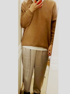 「SENSE OF PLACE by URBAN RESEARCH（センスオブプレイスバイアーバンリサーチ）のアイテム（ニット/セーター、ベージュ系）」を使った、YUKIさん（レディース）の春コーディネート